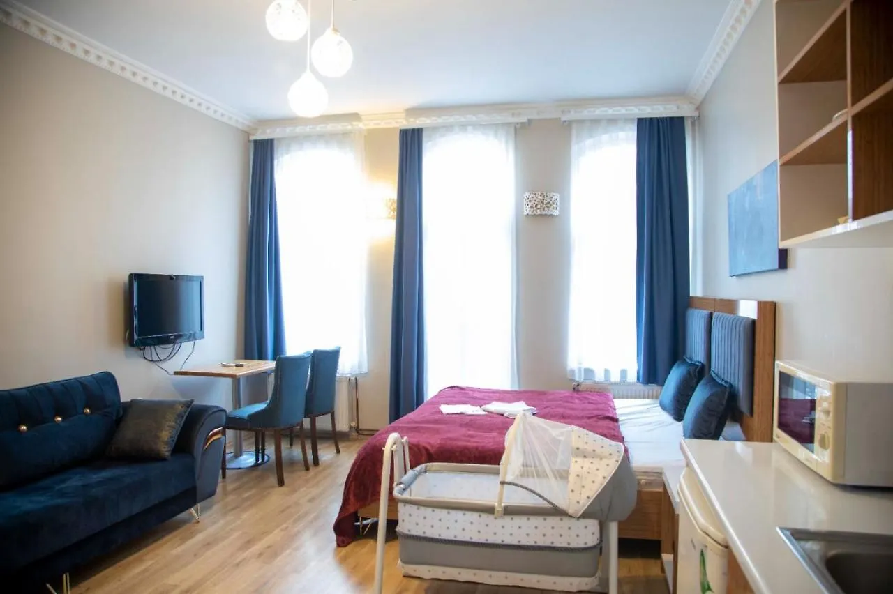 Apartof (Adults Only) Стамбул 3*,